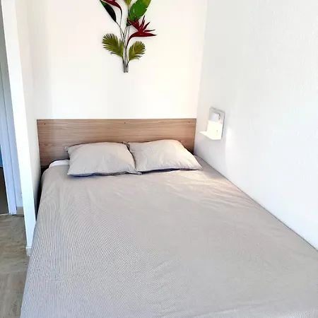 公寓 With Sleeping Area, Pool, Parking, Air Conditioning *