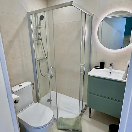公寓 With Sleeping Area, Pool, Parking, Air Conditioning 勒卡内